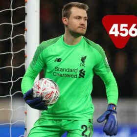 Mignolet bỏ cơ hội người thông minh nhất thế giới